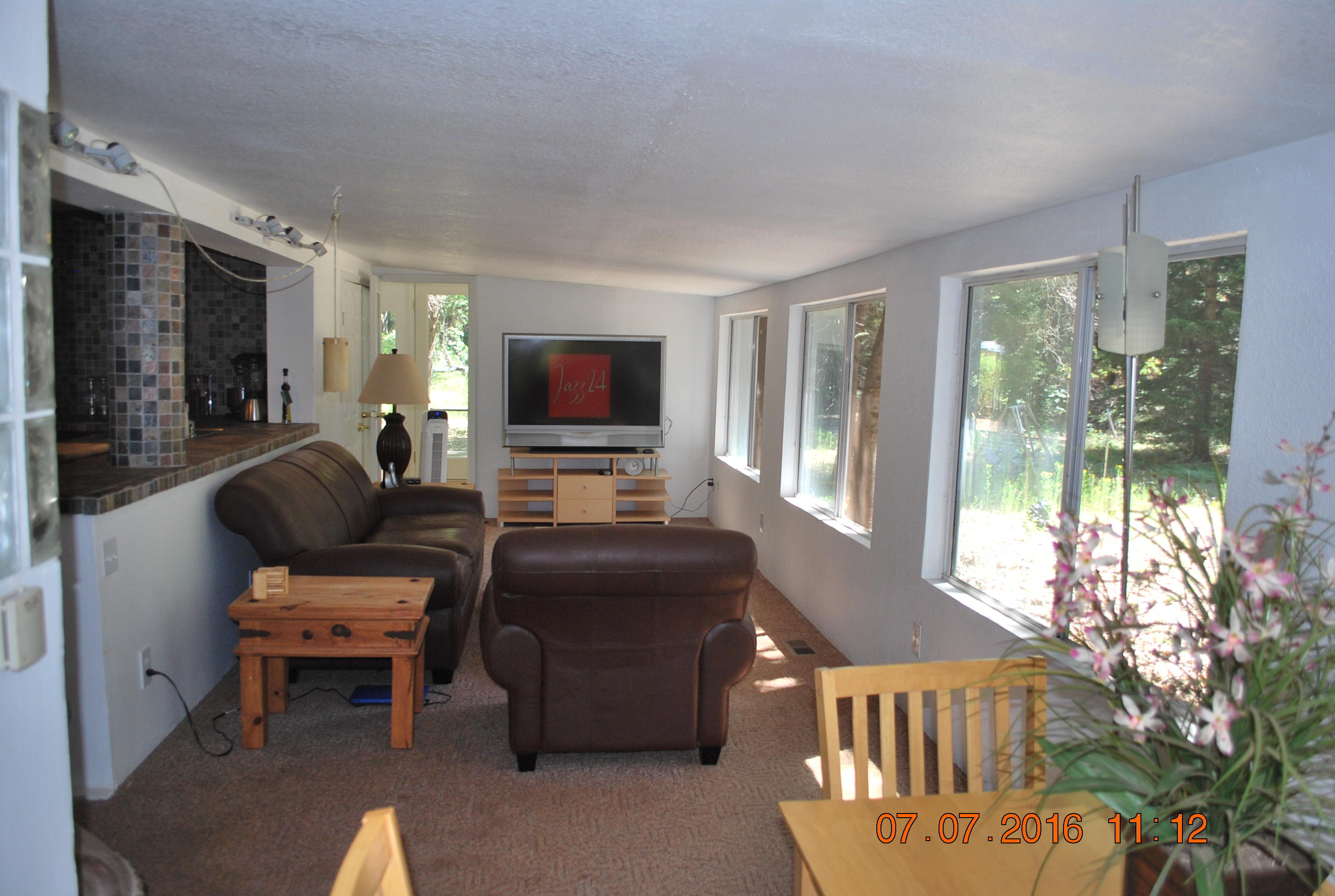 7490 Brett Road Shingletown, CA 96088 - Photo 20 of 46 7490 Brett sun room 1
