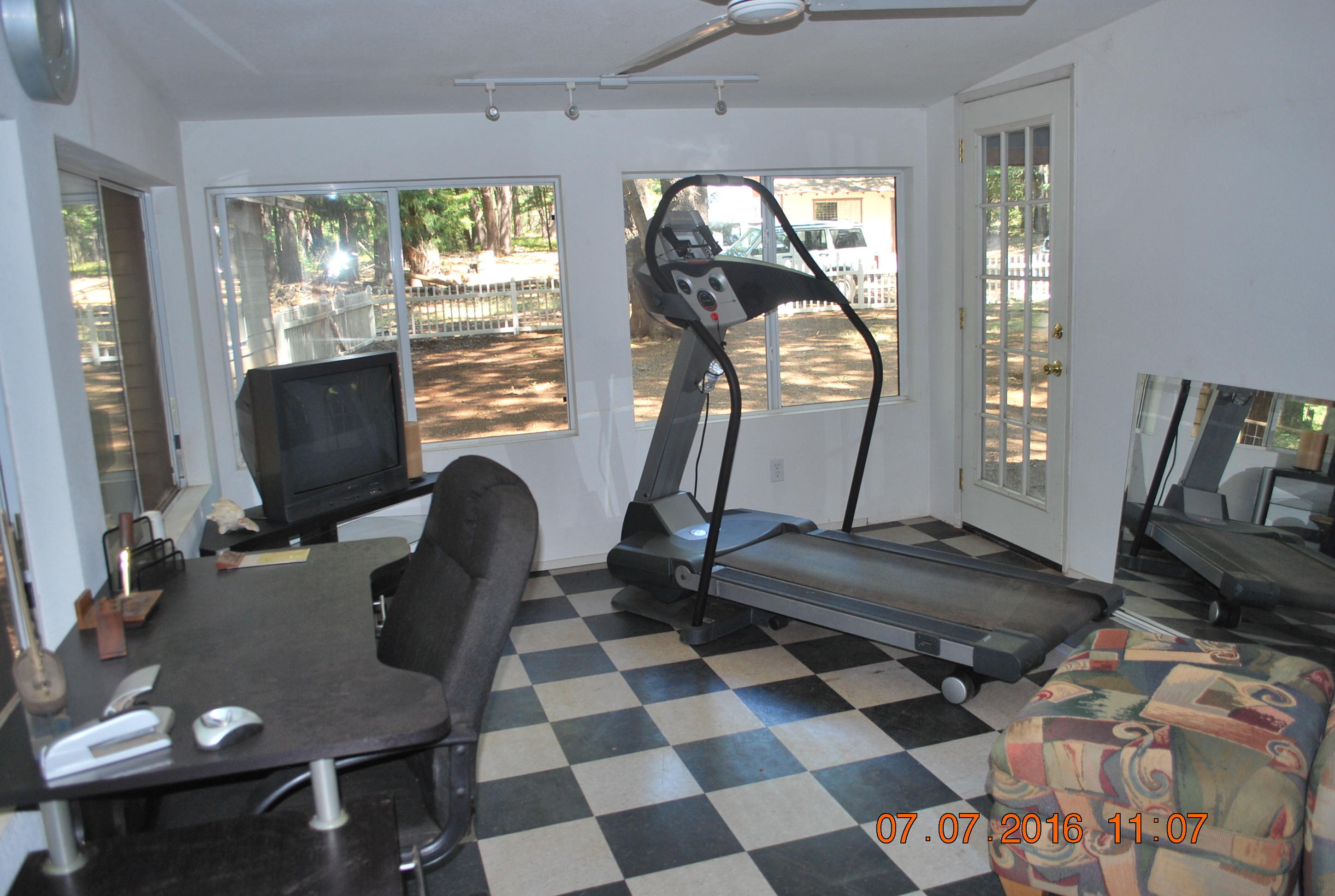 7490 Brett Road Shingletown, CA 96088 - Photo 25 of 46 7490 Brett rec room 1