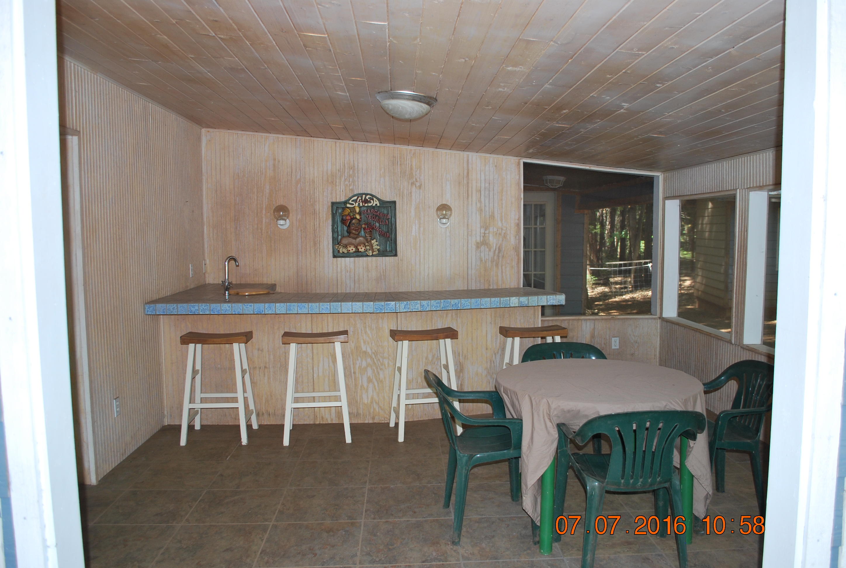 7490 Brett Road Shingletown, CA 96088 - Photo 26 of 46 7490 Brett screen room 1
