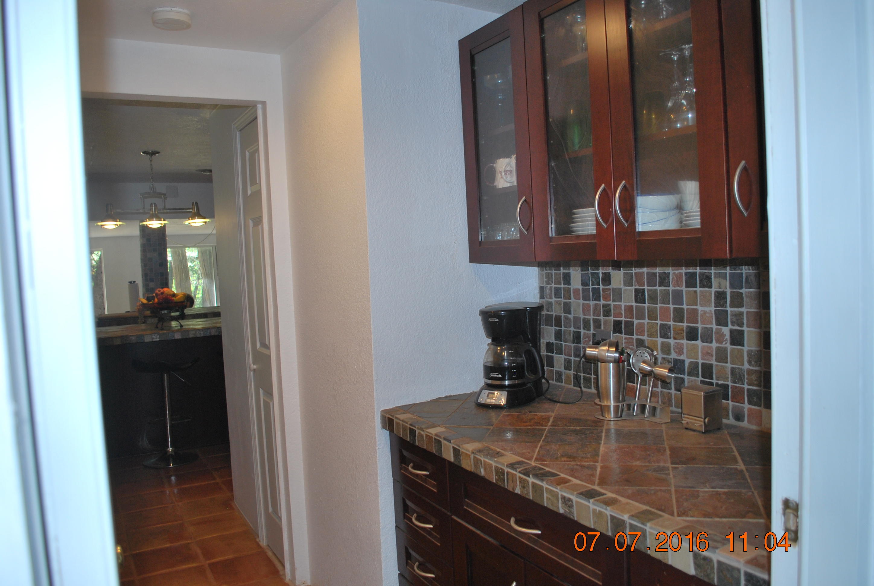 7490 Brett Road Shingletown, CA 96088 - Photo 29 of 46 7490 Brett Coffee room