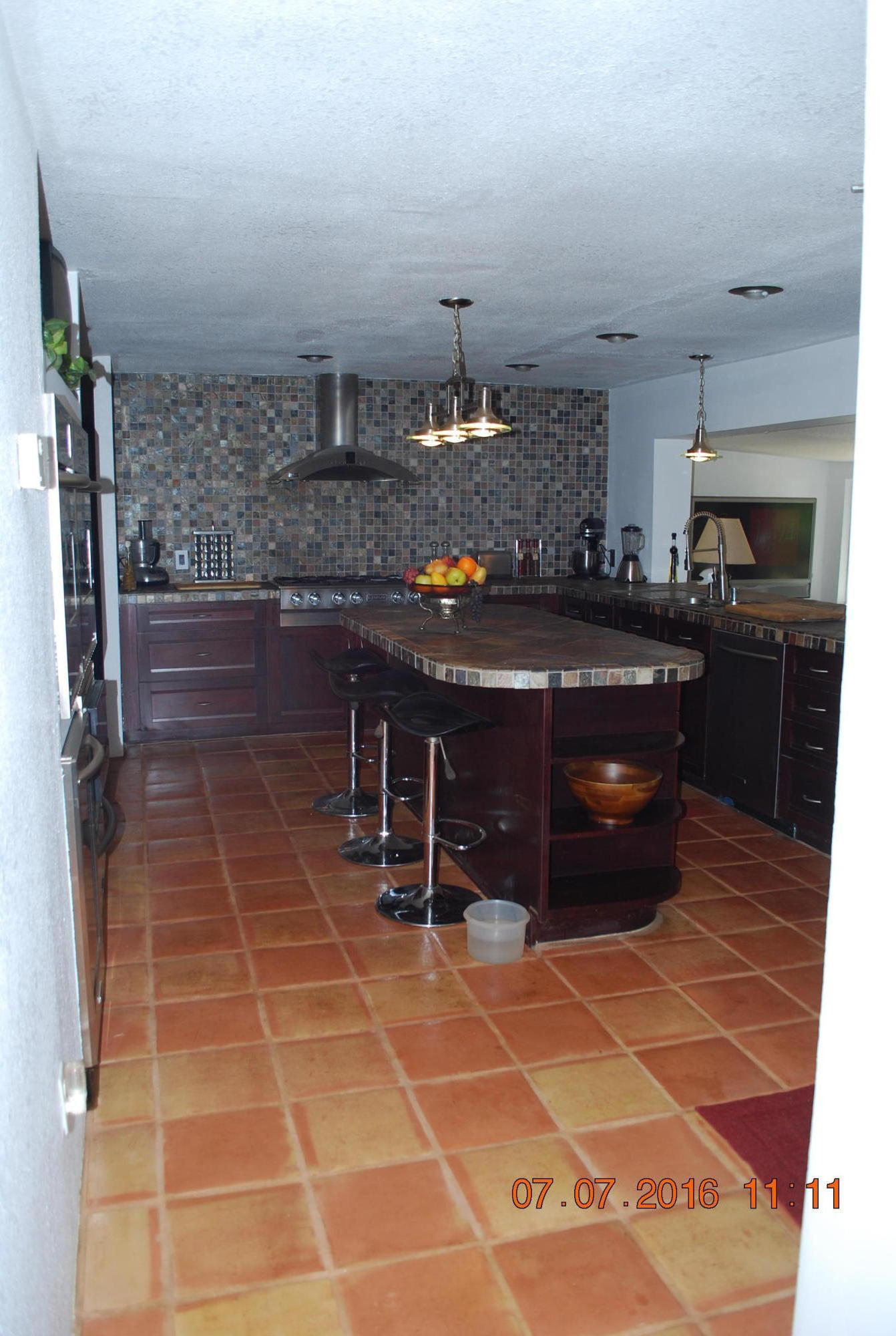 7490 Brett Road Shingletown, CA 96088 - Photo 33 of 46 7490 Brett kitchen tiles