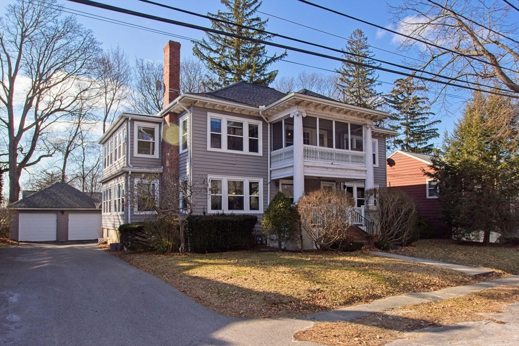 17 Briarfield Road Milton, MA 02186 - Photo 1 of 25 Gallery Image 1