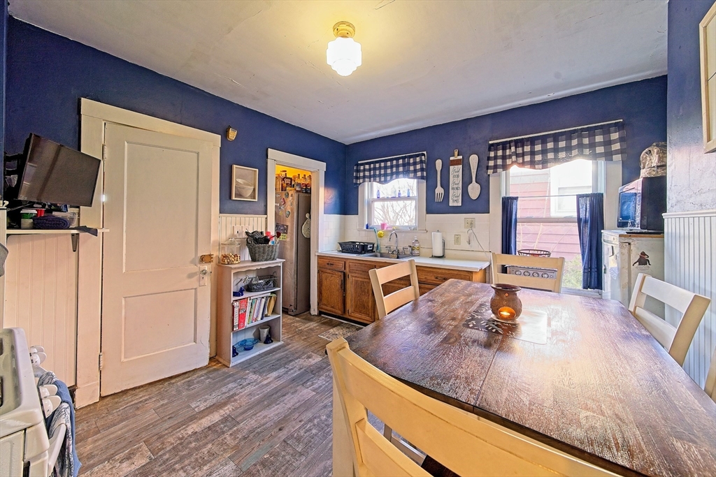 17 Briarfield Road Milton, MA 02186 - Photo 11 of 25 Gallery Image 11