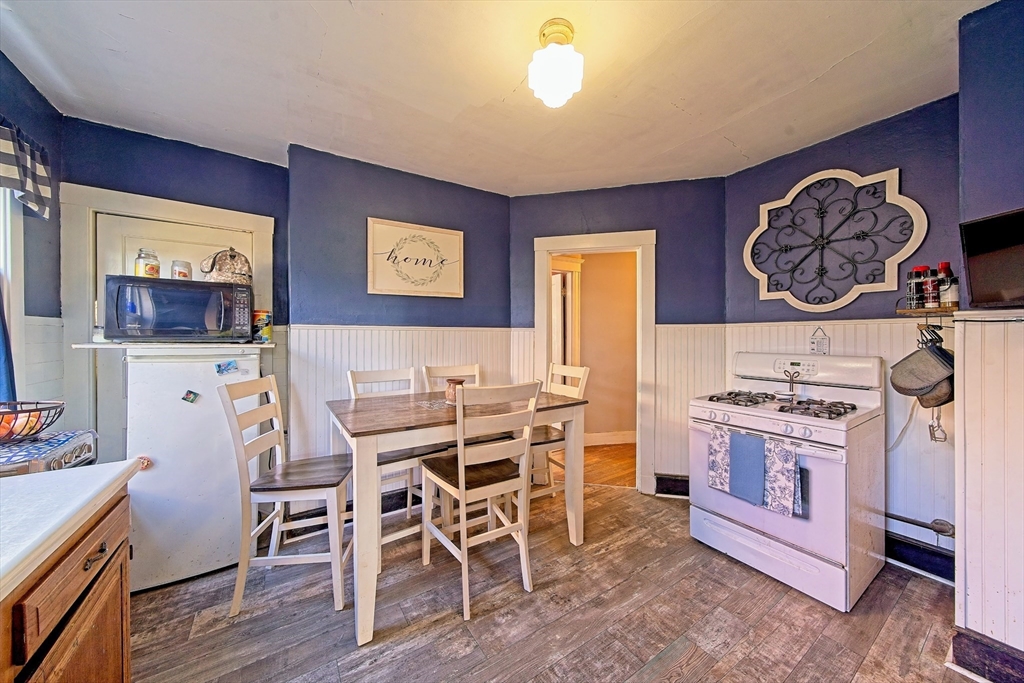 17 Briarfield Road Milton, MA 02186 - Photo 14 of 25 Gallery Image 14