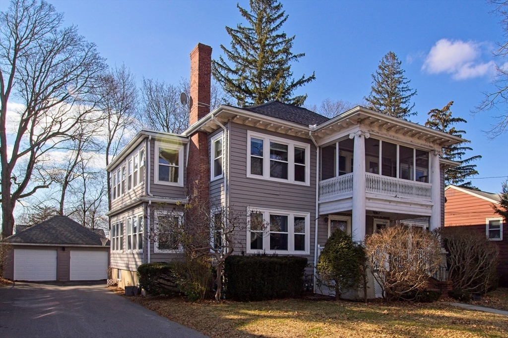 17 Briarfield Road Milton, MA 02186 - Photo 2 of 25 Gallery Image 2