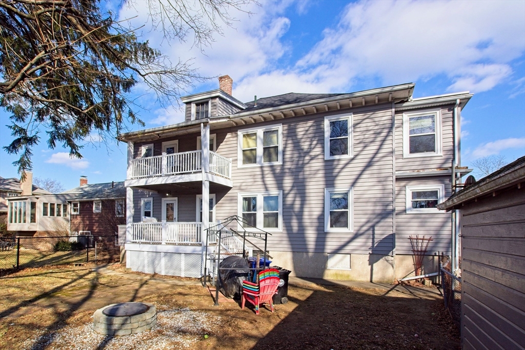 17 Briarfield Road Milton, MA 02186 - Photo 5 of 25 Gallery Image 5