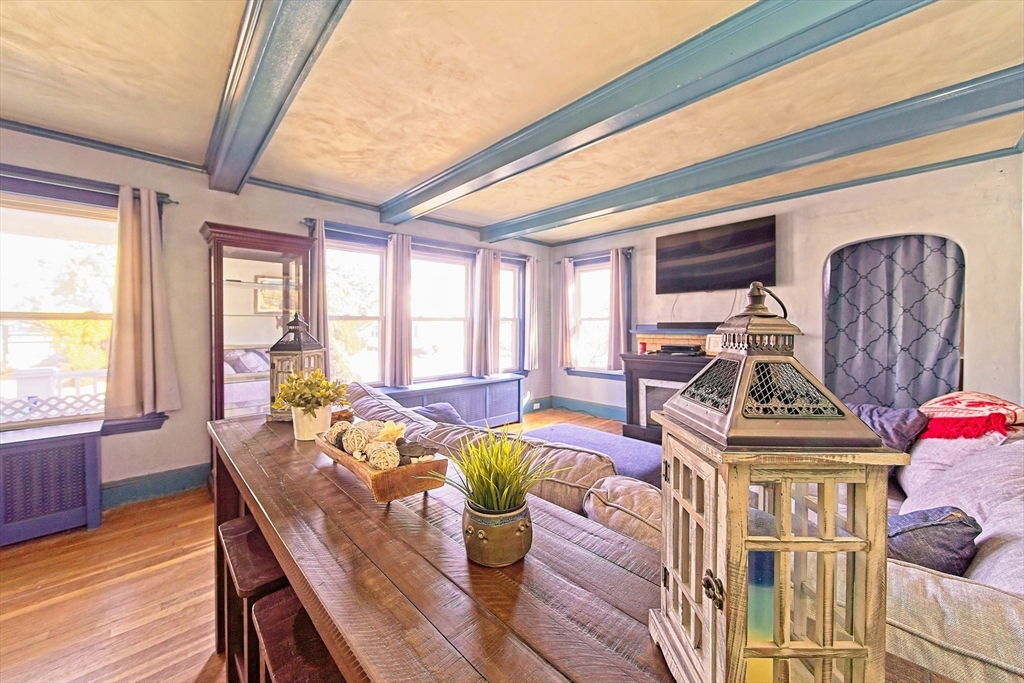 17 Briarfield Road Milton, MA 02186 - Photo 8 of 25 Gallery Image 8