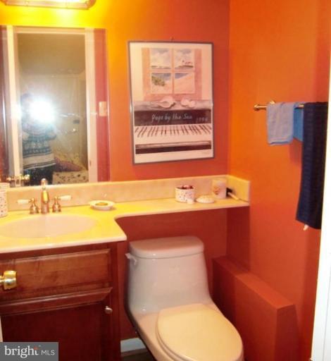 8618 Manchester Road, Unit 3 Silver Spring, MD 20901 - Photo 2 of 15 Bath #1