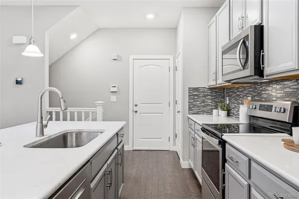 $589,000 | 23201 East Jamison Drive, Aurora, CO 80016