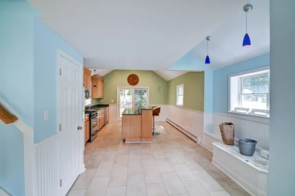 $3,500 | 30 Thayer Avenue, Unit 30, Weymouth, MA 02188
