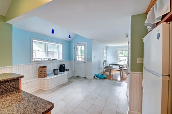 $3,500 | 30 Thayer Avenue, Unit 30, Weymouth, MA 02188