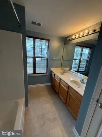 $2,500 | 2407 Saratoga Avenue, Baltimore, MD 21227