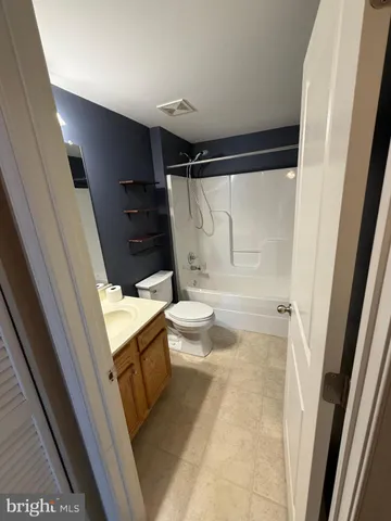 $2,500 | 2407 Saratoga Avenue, Baltimore, MD 21227