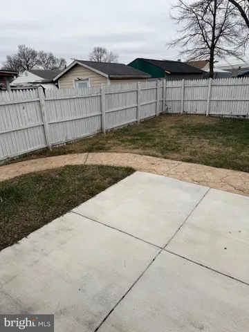 $2,500 | 2407 Saratoga Avenue, Baltimore, MD 21227