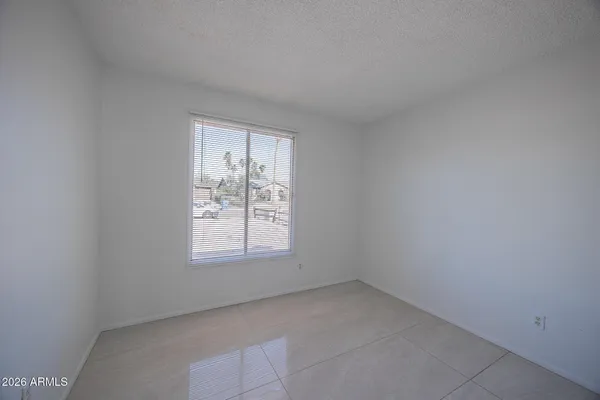 $1,995 | 3629 East Blanche Drive, Phoenix, AZ 85032