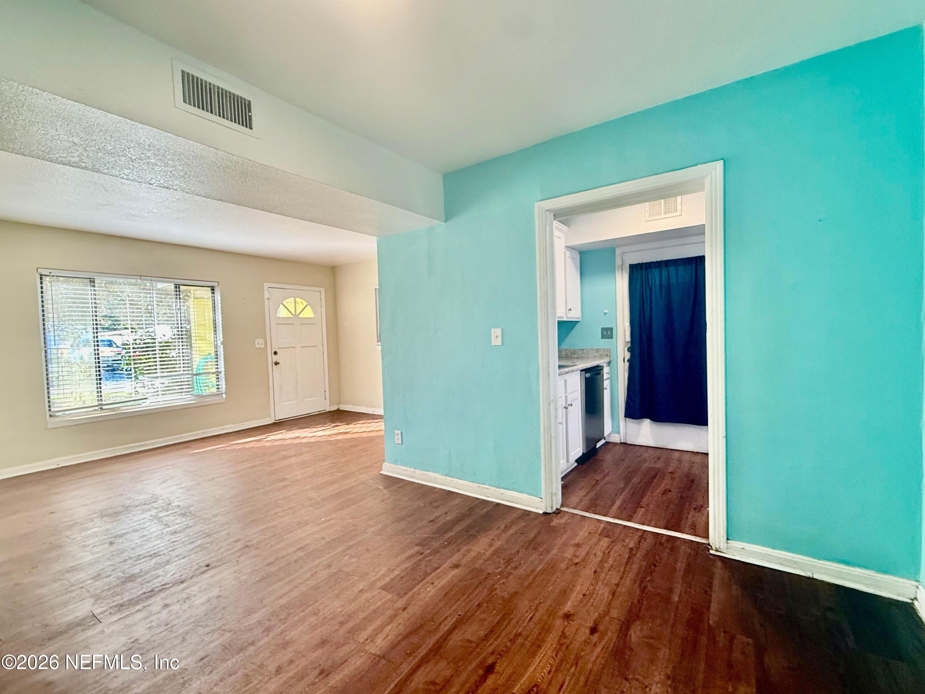 7118 Pellias Road Jacksonville, FL 32211 - Photo 8 of 21 IMG_1162