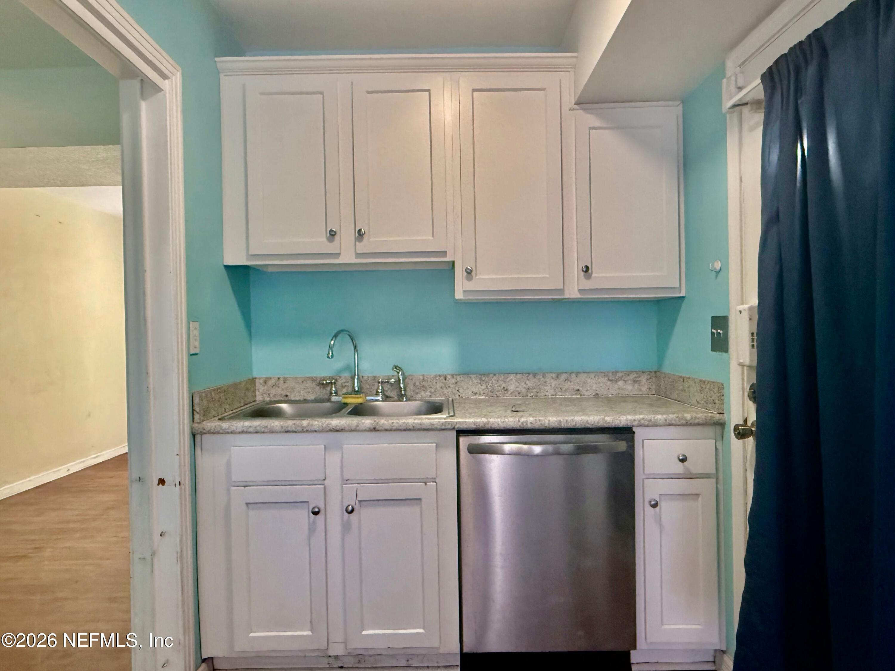 7118 Pellias Road Jacksonville, FL 32211 - Photo 9 of 21 IMG_1163