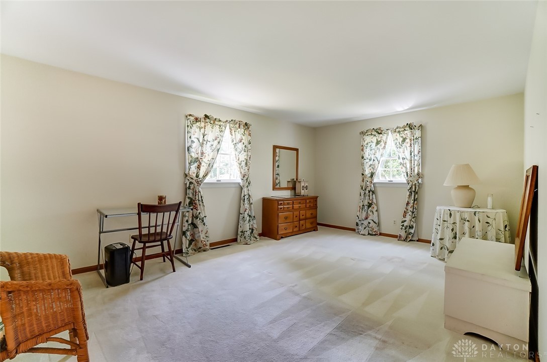 7400 Kings Run Road Dayton, OH 45459 - Photo 24 of 44 Gallery Image 24