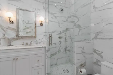 $3,800,000 | 16 Island Avenue, Unit 1A, Miami Beach, FL 33139