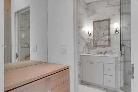 $3,800,000 | 16 Island Avenue, Unit 1A, Miami Beach, FL 33139