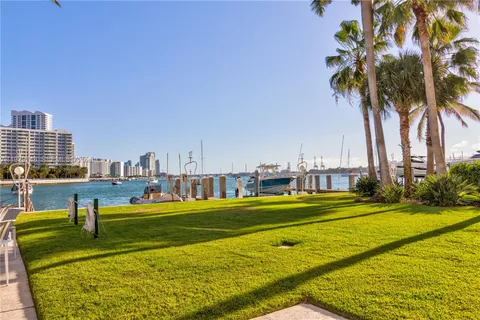 $3,800,000 | 16 Island Avenue, Unit 1A, Miami Beach, FL 33139