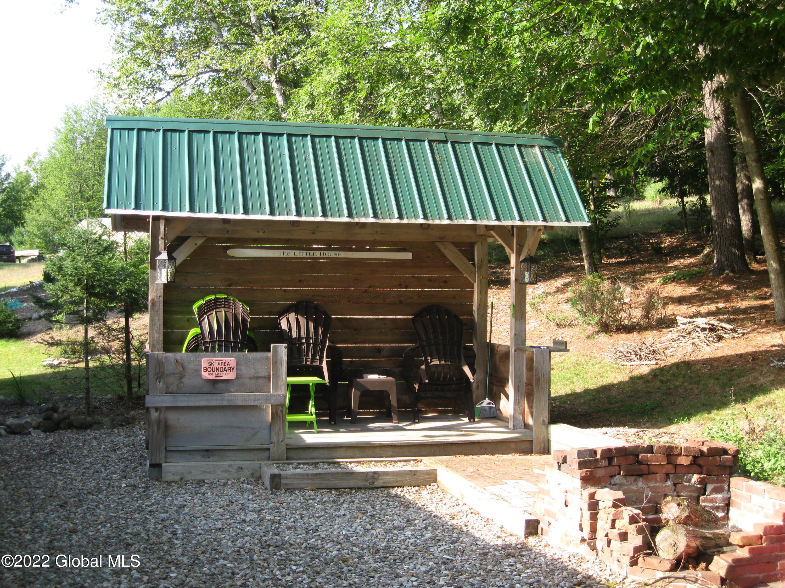 47 River Road Johnsburg, NY 12862 - Photo 20 of 22 lean-to