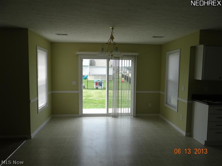 8426 Murray Ridge Road Elyria, OH 44035 - Photo 7 of 15 Gallery Image 7