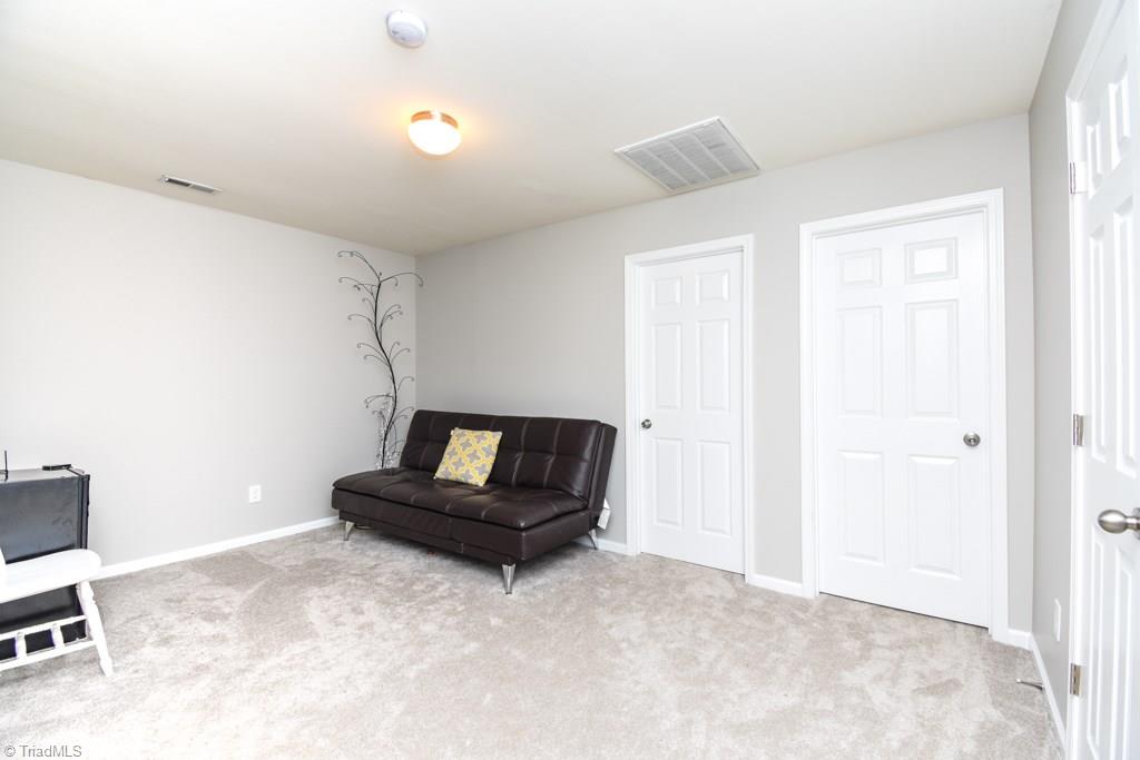 3329 Grandview Club Road Pfafftown, NC 27040 - Photo 23 of 26 Gallery Image 23
