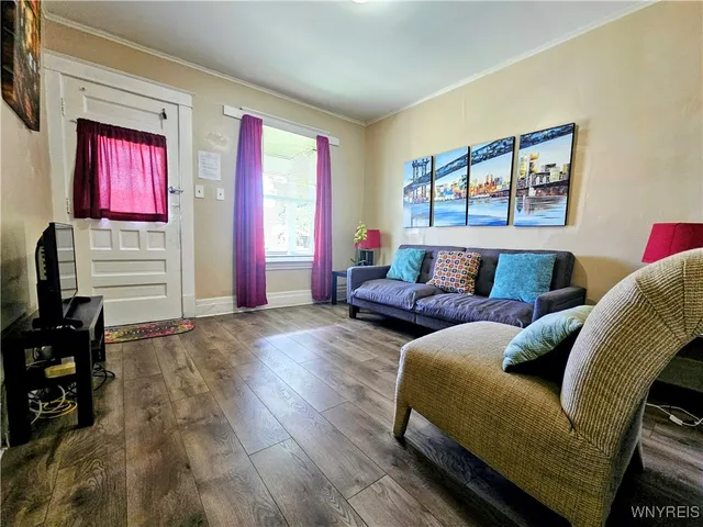 $160,000 | 1726 Elmwood Avenue, Niagara Falls, NY 14301