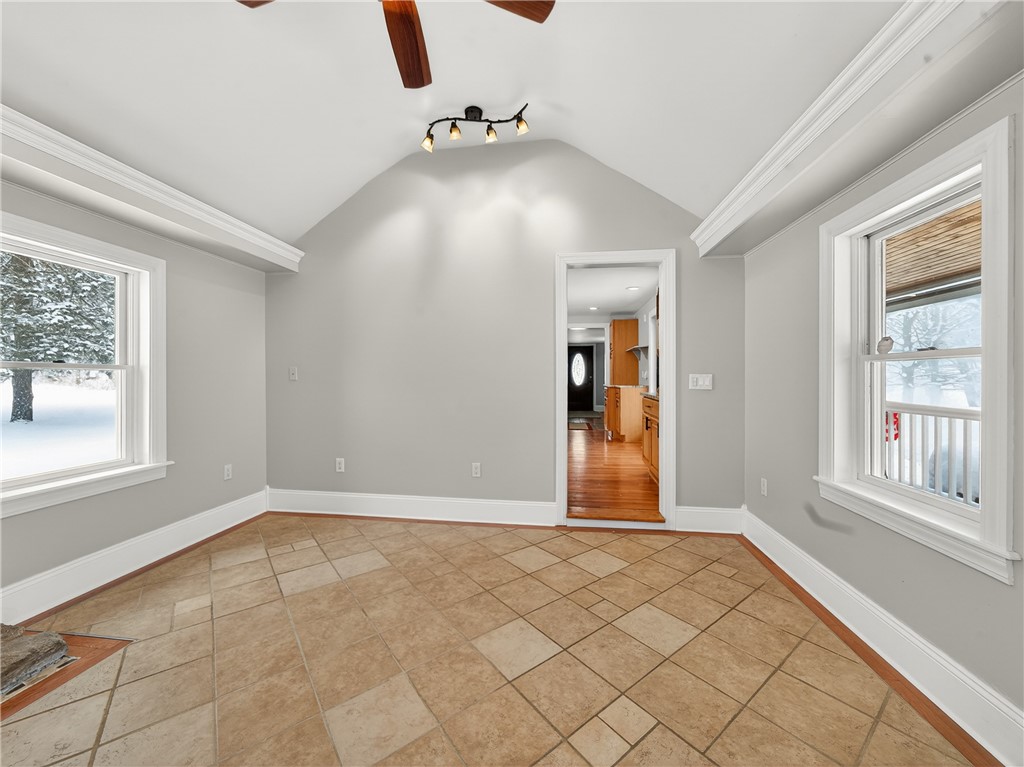 5352 Skinner Road Arcadia, NY 14505 - Photo 3 of 39 Den