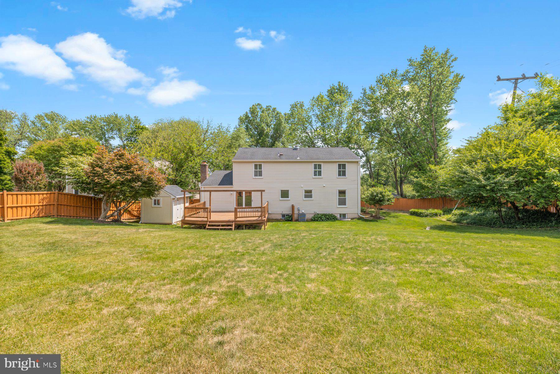 7518 Candytuft Court Springfield, VA 22153 - Photo 42 of 47 a house view with a garden space