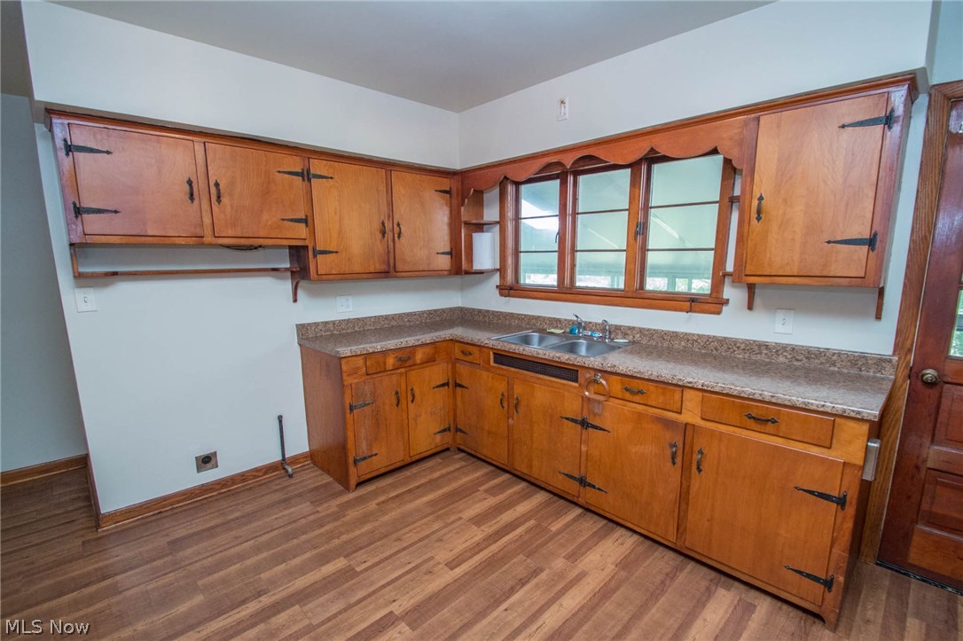 12574 Webster Road Strongsville, OH 44136 - Photo 16 of 35 Gallery Image 16