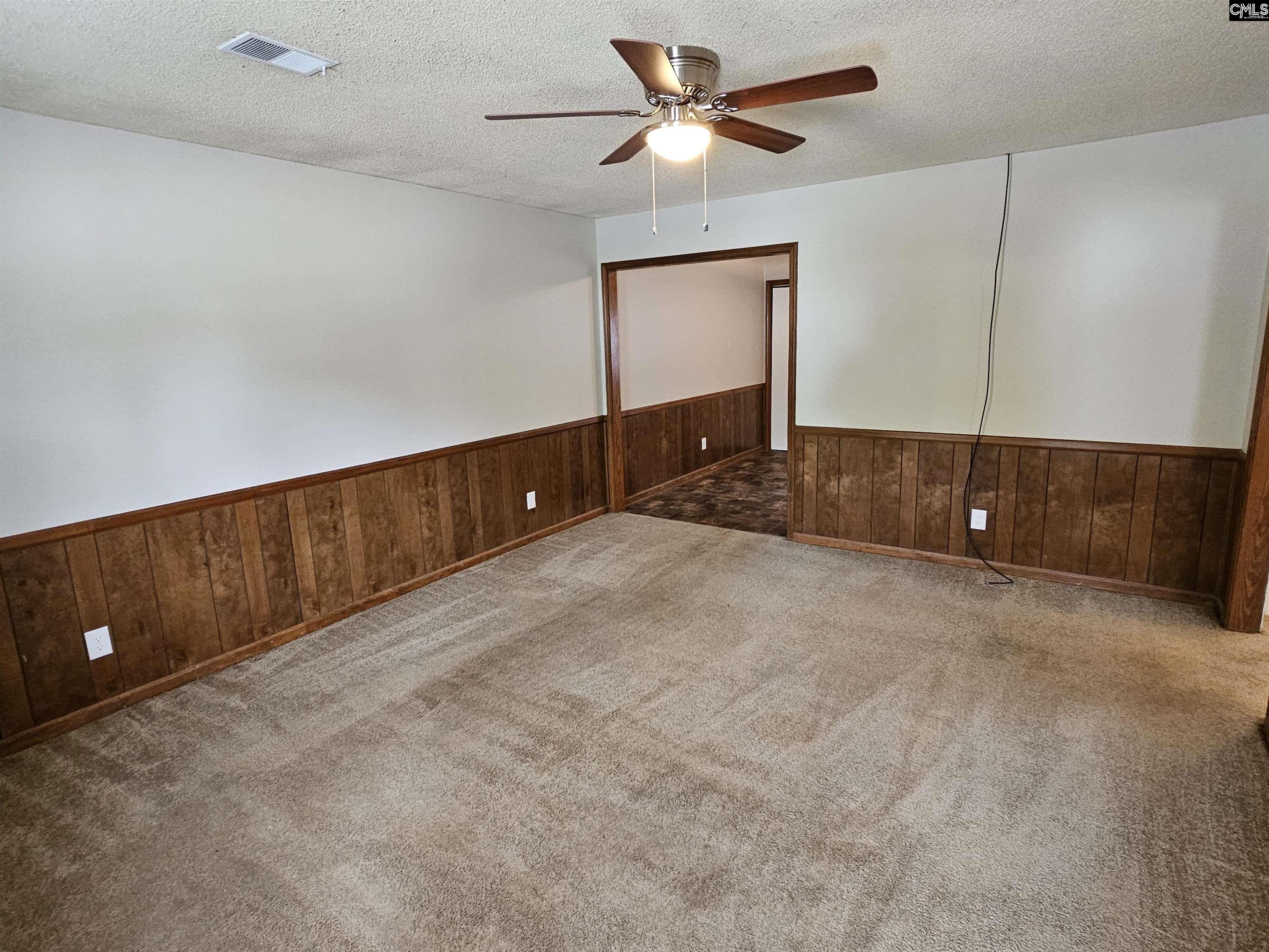 3904 Persimmon Street Columbia, SC 29205 - Photo 5 of 16