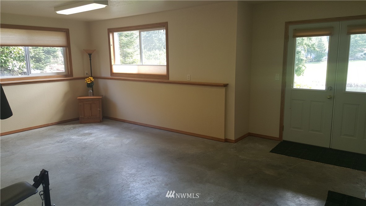790 East Old Ranch Road Allyn, WA 98524 - Photo 19 of 25 Gallery Image 19