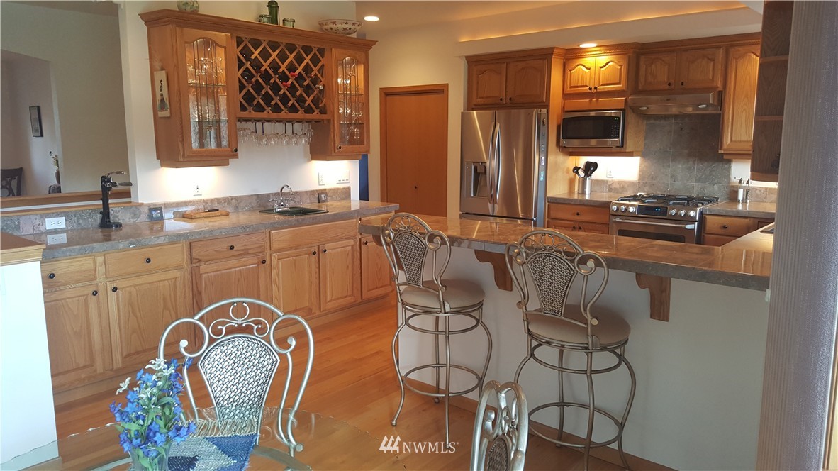 790 East Old Ranch Road Allyn, WA 98524 - Photo 9 of 25 Gallery Image 9