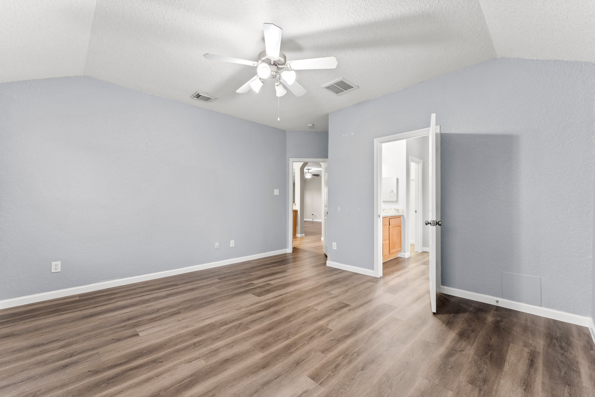 22014 Briarvine Court Spring, TX 77389 - Photo 29 of 43 Gallery Image 29