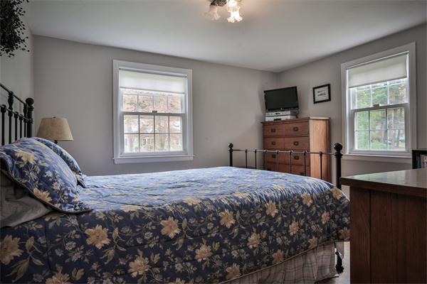 15 Dunster Road Bedford, MA 01730 - Photo 13 of 17 Gallery Image 13
