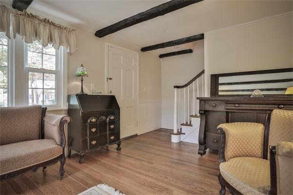 15 Dunster Road Bedford, MA 01730 - Photo 4 of 17 Gallery Image 4