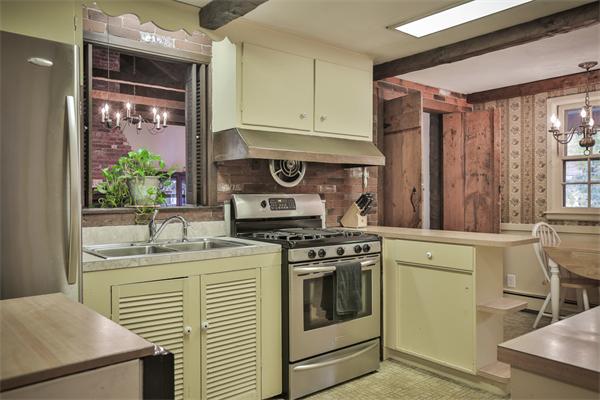 15 Dunster Road Bedford, MA 01730 - Photo 5 of 17 Gallery Image 5