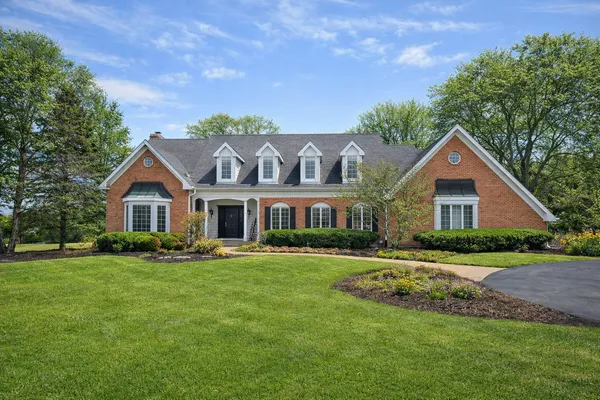 5N147 Grey Barn Road, St. Charles, IL 60175