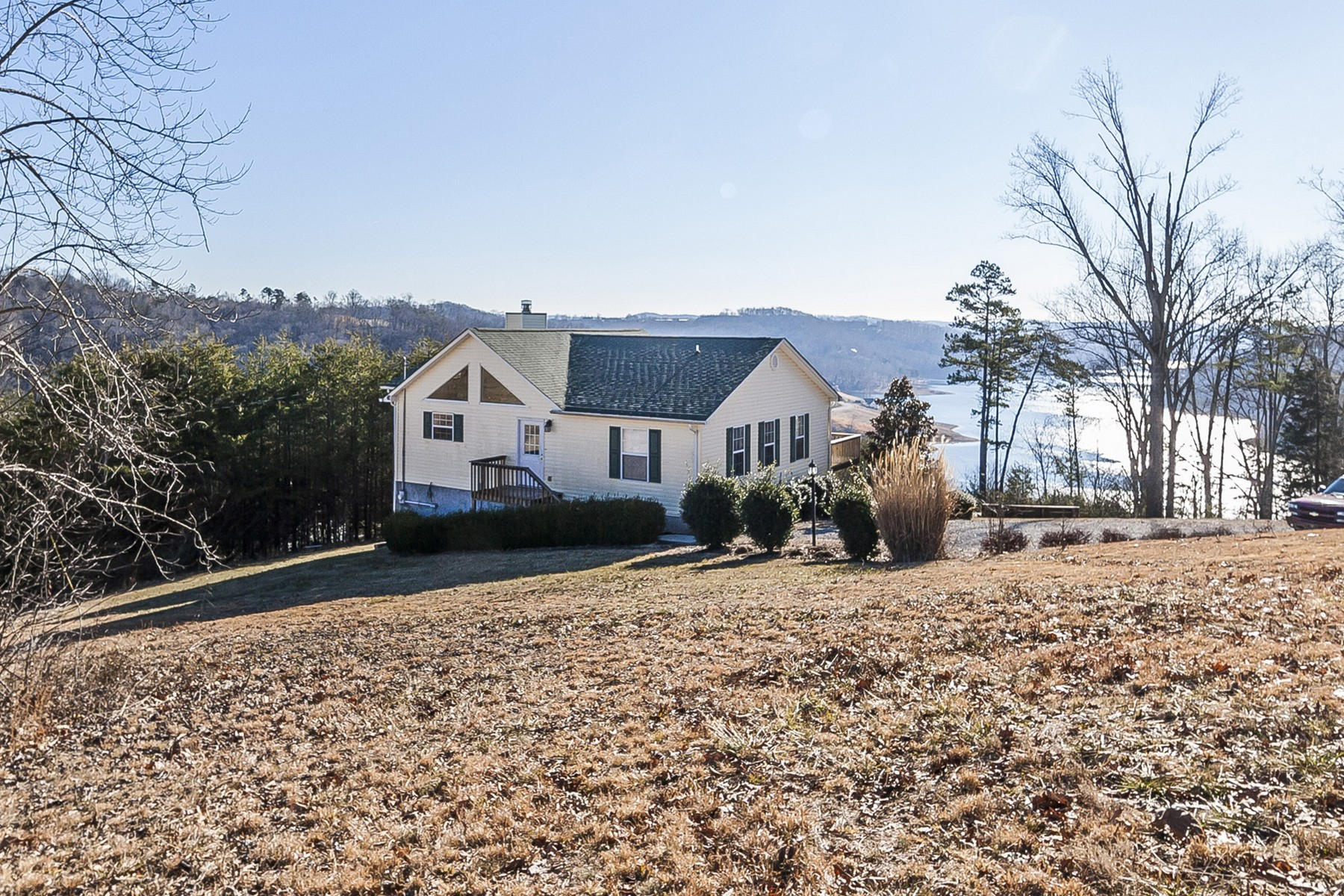 277 Mariner Point Road La Follette, TN 37766 - Photo 1 of 18 a