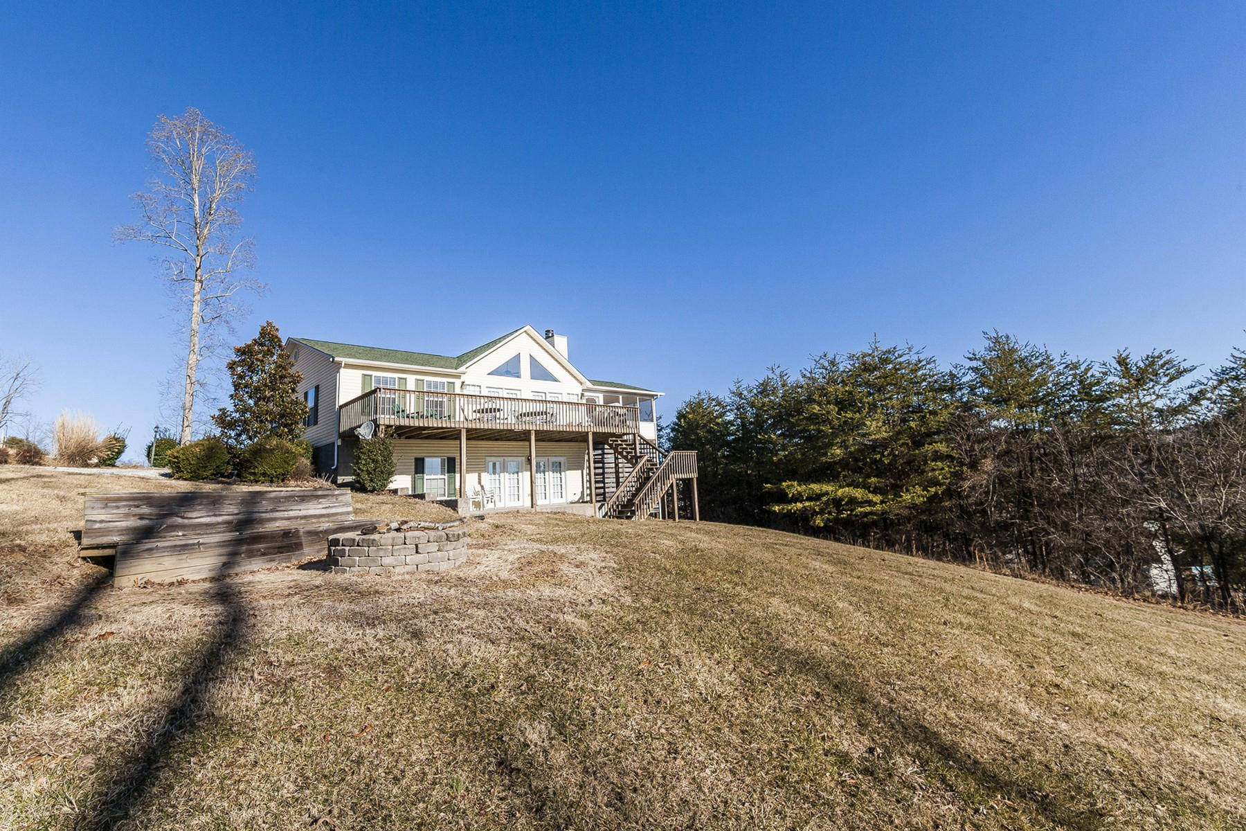 277 Mariner Point Road La Follette, TN 37766 - Photo 17 of 18 r