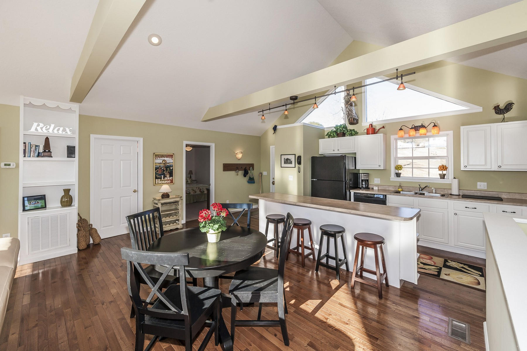 277 Mariner Point Road La Follette, TN 37766 - Photo 5 of 18 e