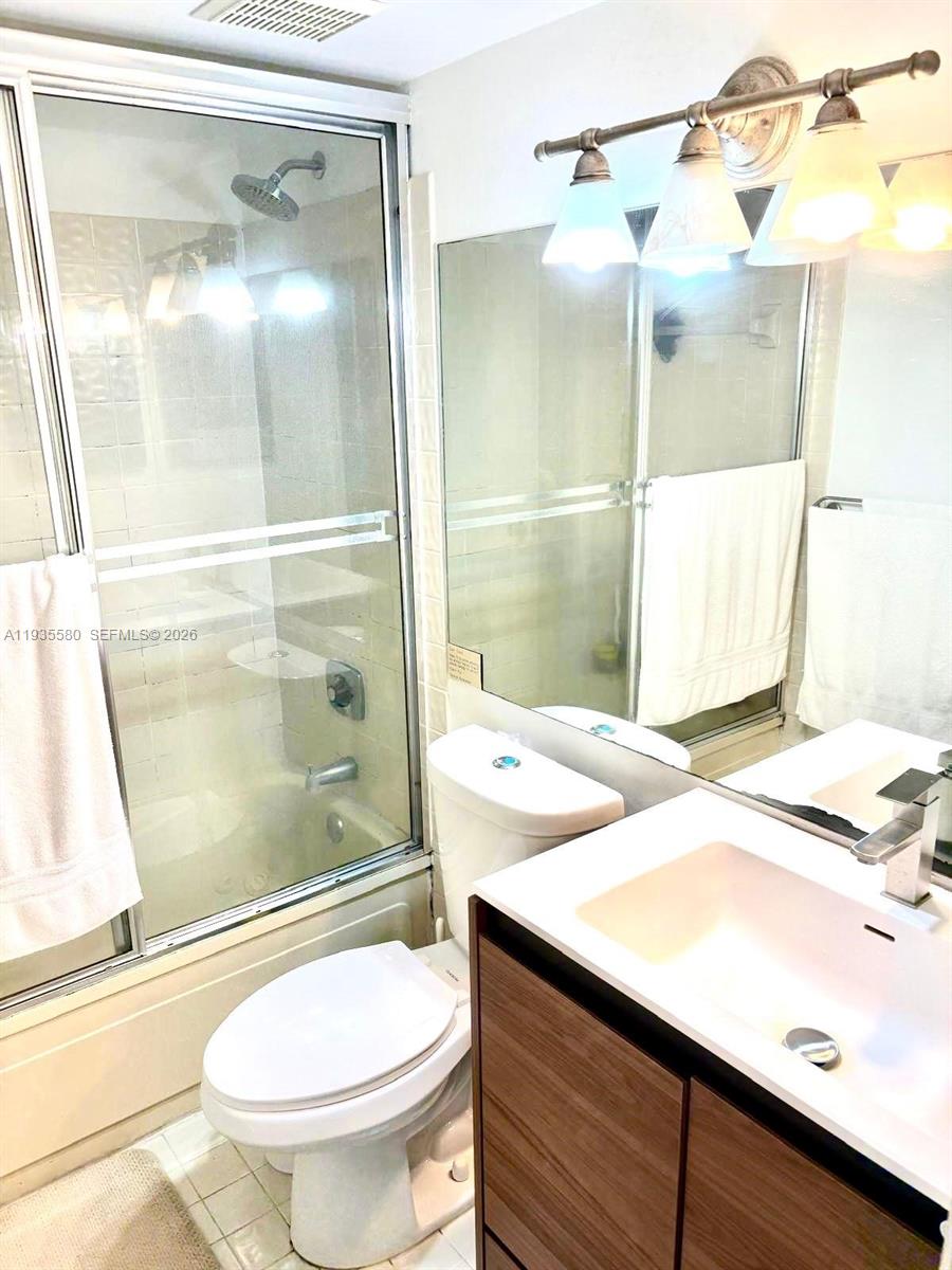 11216 Southwest 12th Street, Unit 104 Pembroke Pines, FL 33025 - Photo 7 of 10