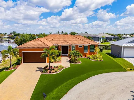 $899,000 | 470 Sorrento Court, Punta Gorda, FL 33950