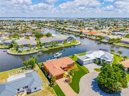 $899,000 | 470 Sorrento Court, Punta Gorda, FL 33950