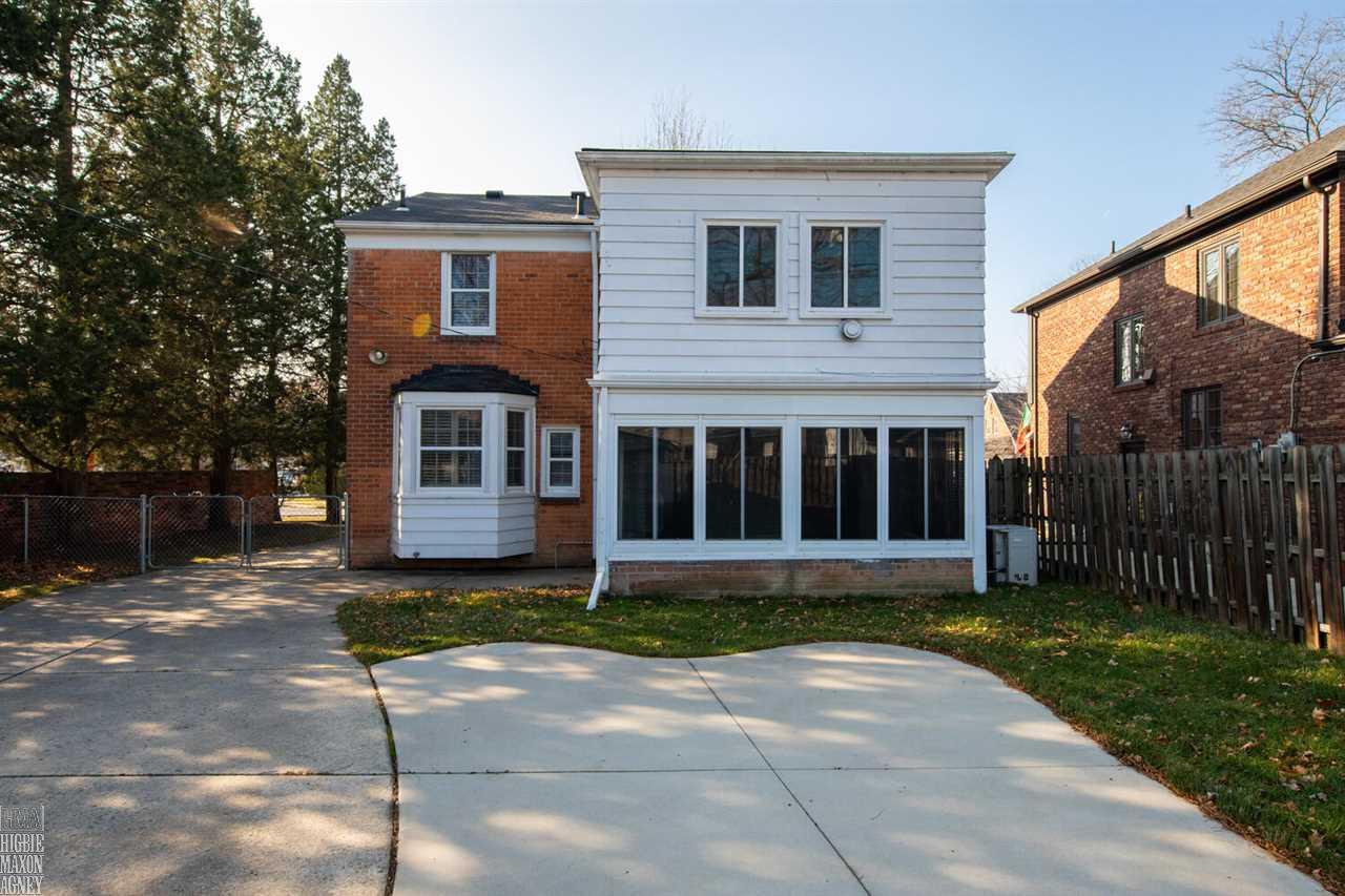162 Fisher Road Grosse Pointe Farms, MI 48230 - Photo 33 of 39