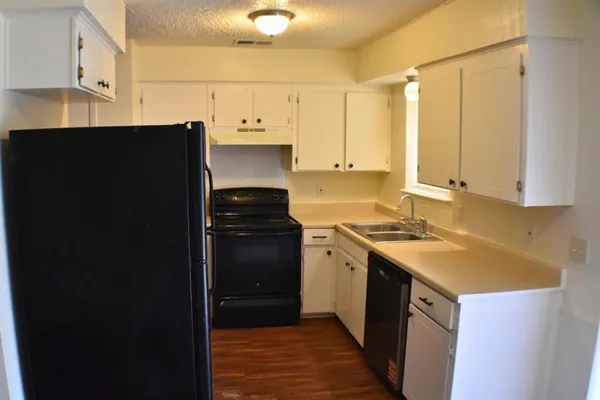 $1,800 | 3022 Kyle Road, Rowlett, TX 75088