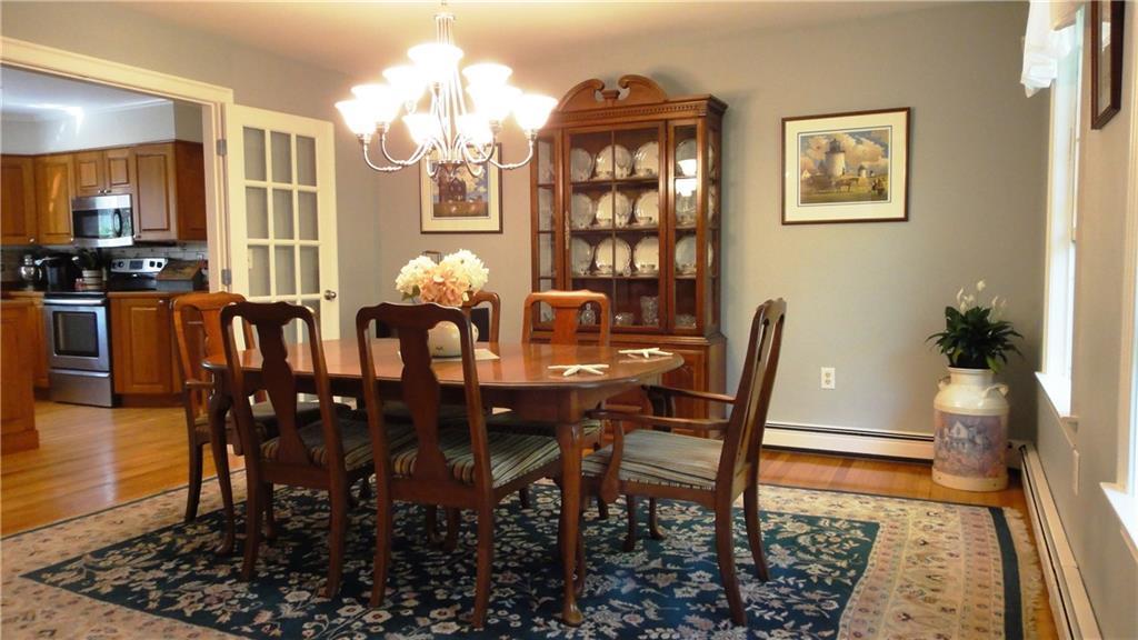 56 Stonegate Road Cape Elizabeth, ME 04107 - Photo 10 of 35 Dining room looking into kitchen