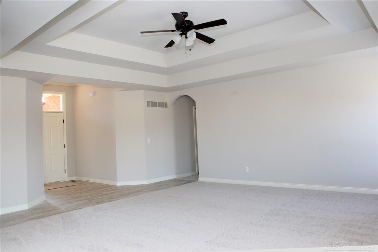 48057 Donner Road Chesterfield, MI 48047 - Photo 5 of 52